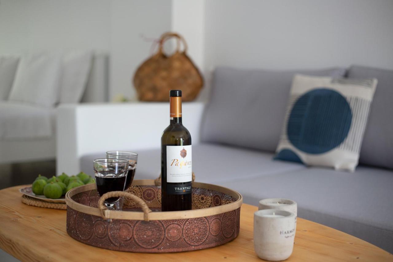 Korina'S Suites Ándros Esterno foto
