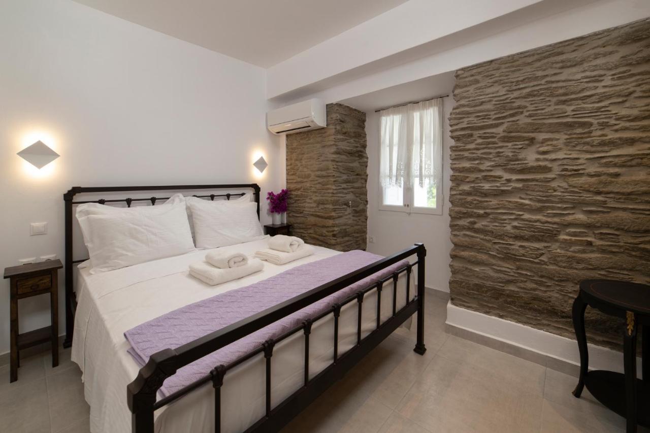 Korina'S Suites Ándros Esterno foto