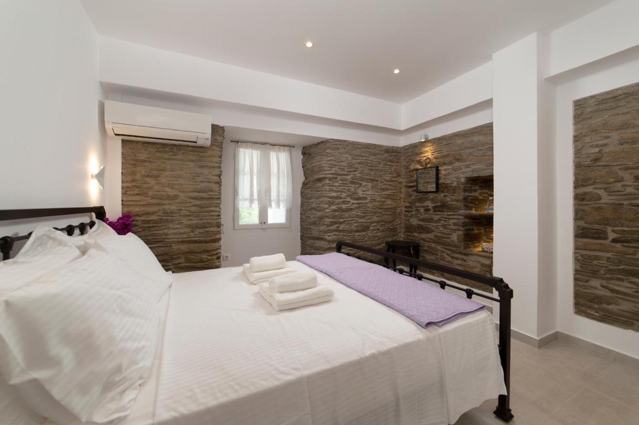 Korina'S Suites Ándros Esterno foto
